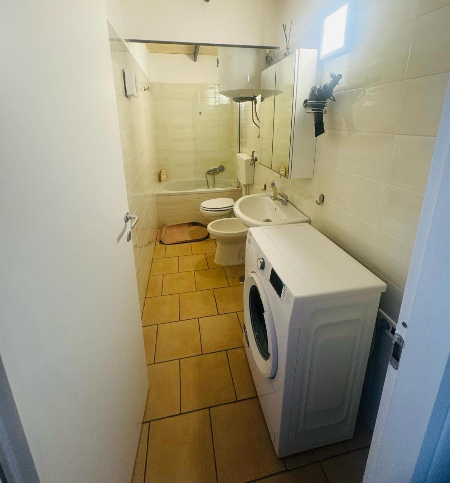 Apartament Casa Imbriani Napoli Zewnętrze zdjęcie